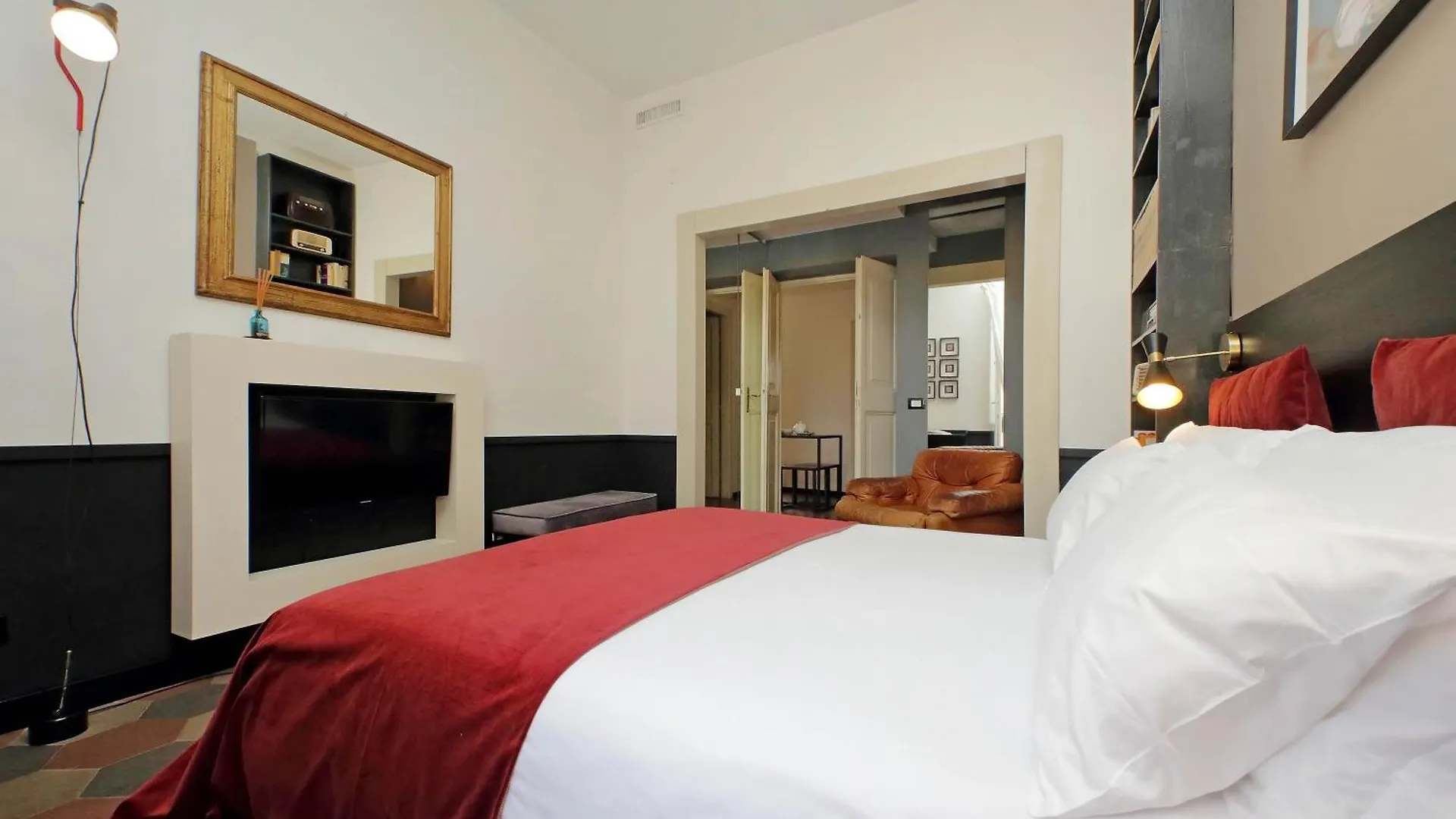 Michelangelo Charmsuite Rome Apartment